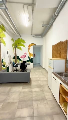 1 slaapkamer Commercieel te koop in Las Palmas de Gran Canaria - € 190.000 (Ref: 9658292)