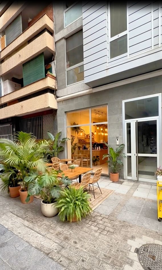 1 bedroom Commercial for sale in Las Palmas de Gran Canaria - € 190,000 (Ref: 9658292)