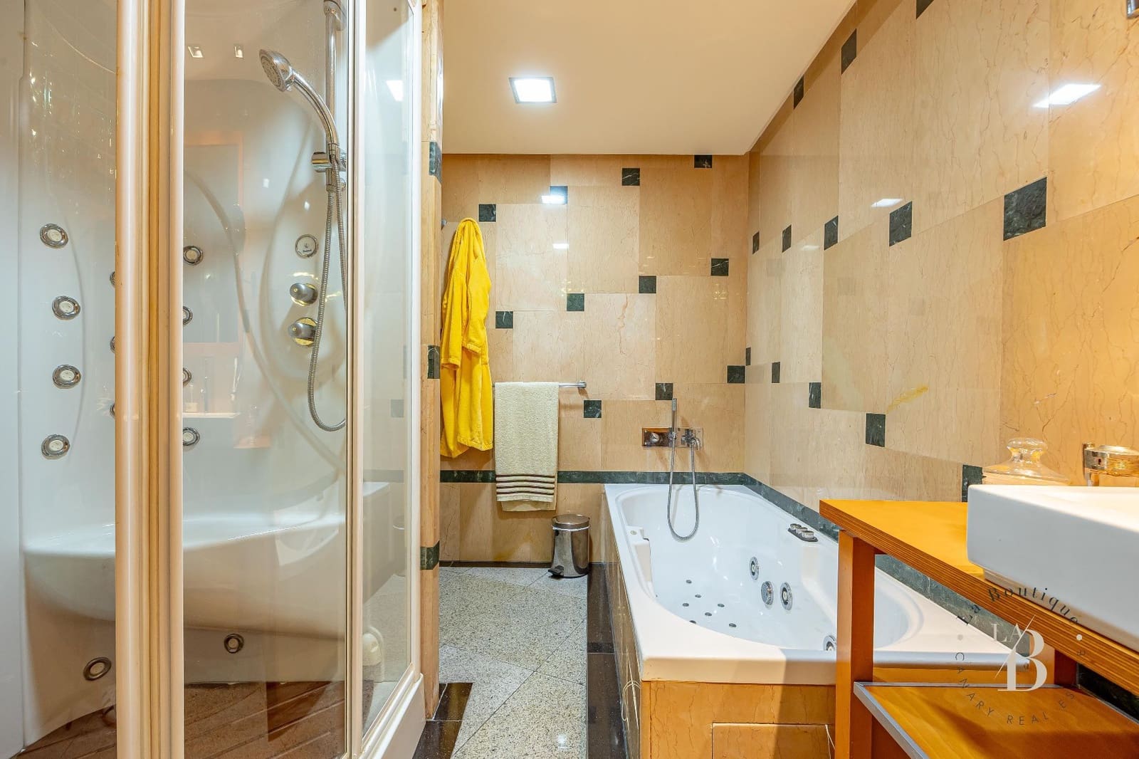 6 chambre Villa/Maison à vendre à Las Palmas de Gran Canaria avec piscine garage - 6 500 000 € (Ref: 9714473)