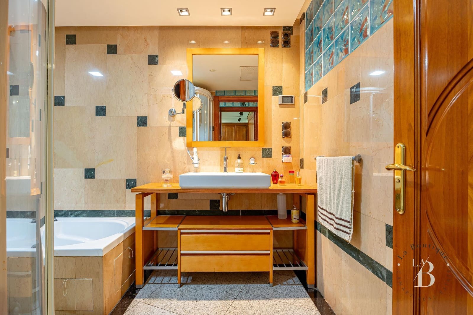 6 chambre Villa/Maison à vendre à Las Palmas de Gran Canaria avec piscine garage - 6 500 000 € (Ref: 9714473)