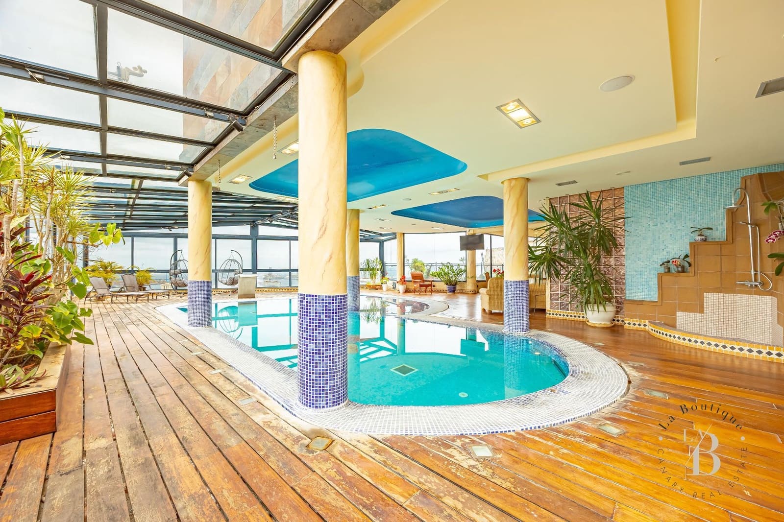 6 chambre Villa/Maison à vendre à Las Palmas de Gran Canaria avec piscine garage - 6 500 000 € (Ref: 9714473)