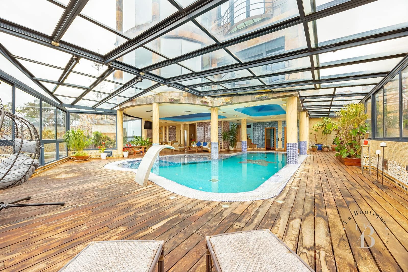 6 chambre Villa/Maison à vendre à Las Palmas de Gran Canaria avec piscine garage - 6 500 000 € (Ref: 9714473)