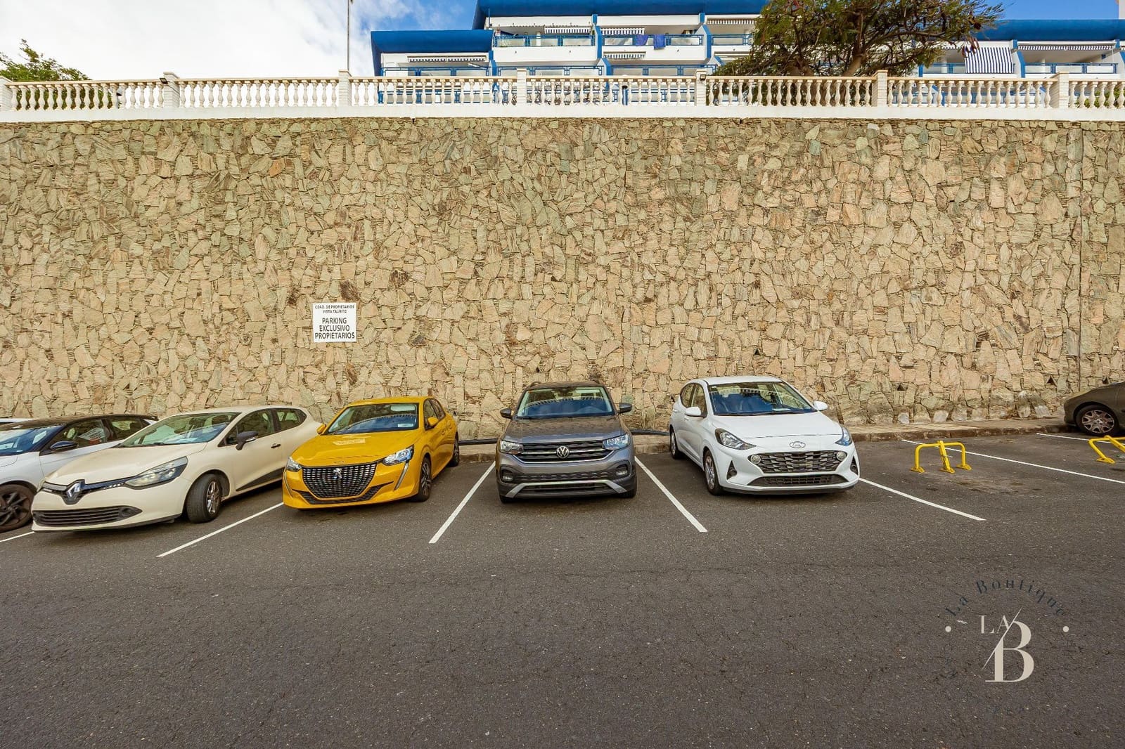 1 bedroom Apartment for sale in Taurito with pool garage - € 275,000 (Ref: 9721067)