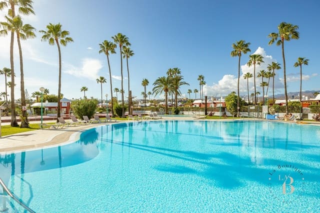 2 soverom Bungalow til salgs i Campo Internacional, San Bartolomé de Tirajana med svømmebasseng garasje - € 345 000 (Ref: 9721068)