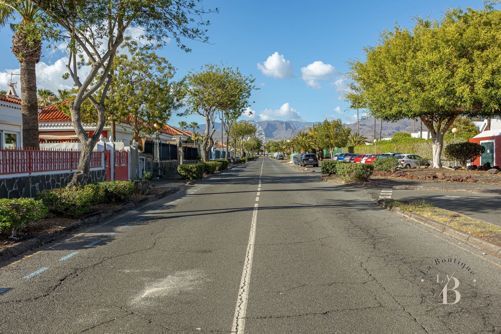 2 bedroom Bungalow for sale in Campo Internacional with pool garage - € 375,000 (Ref: 9721068)