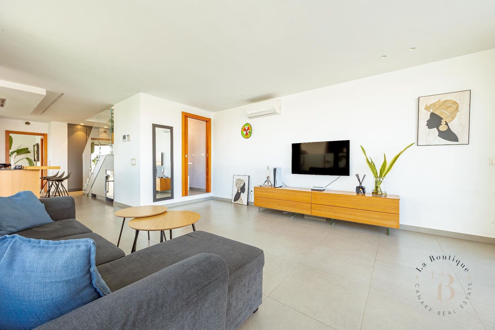 4 bedroom Villa for sale in Meloneras with pool garage - € 2,500,000 (Ref: 9726314)