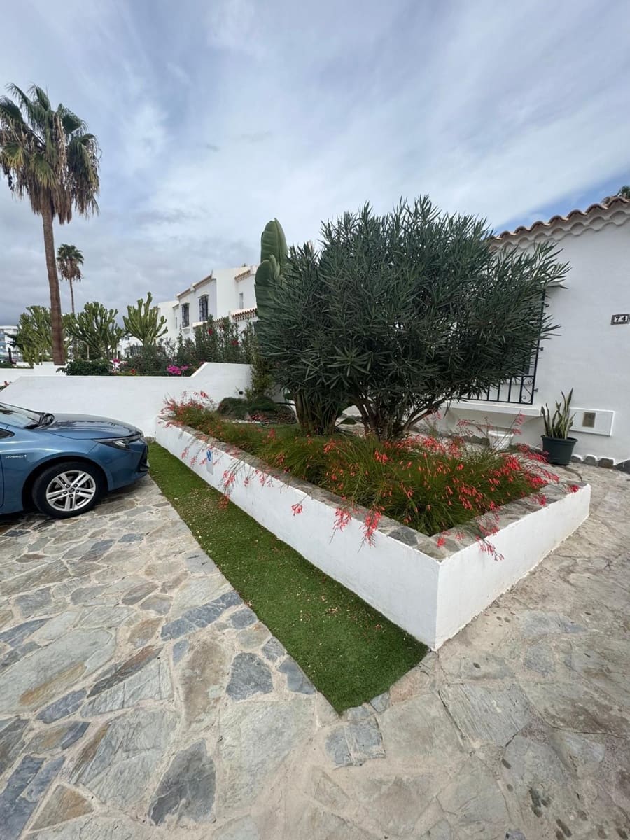 2 soverom Bungalow til salgs i Golf del Sur med svømmebasseng garasje - € 350 000 (Ref: 9758515)