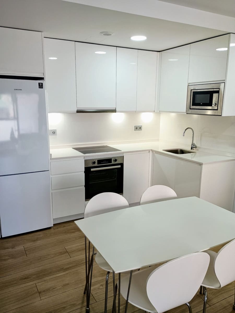 2 soverom Leilighet til salgs i Las Palmas de Gran Canaria med garasje - € 440 000 (Ref: 9777635)