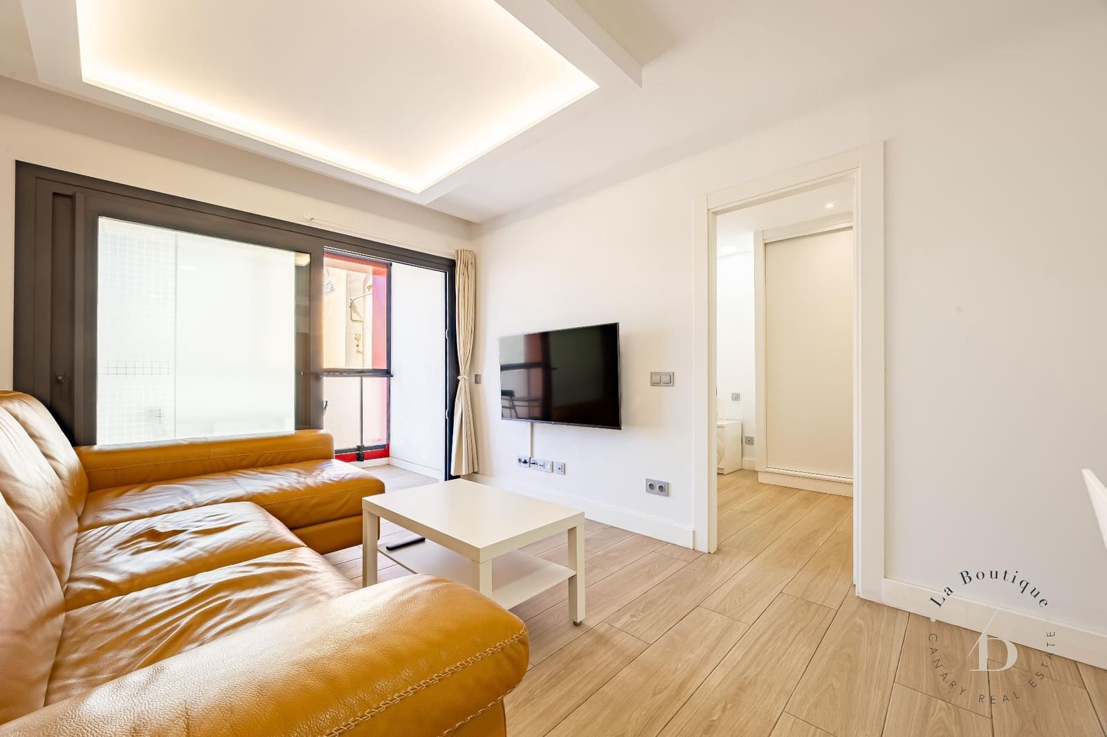 2 soverom Leilighet til salgs i Las Palmas de Gran Canaria med garasje - € 440 000 (Ref: 9777635)