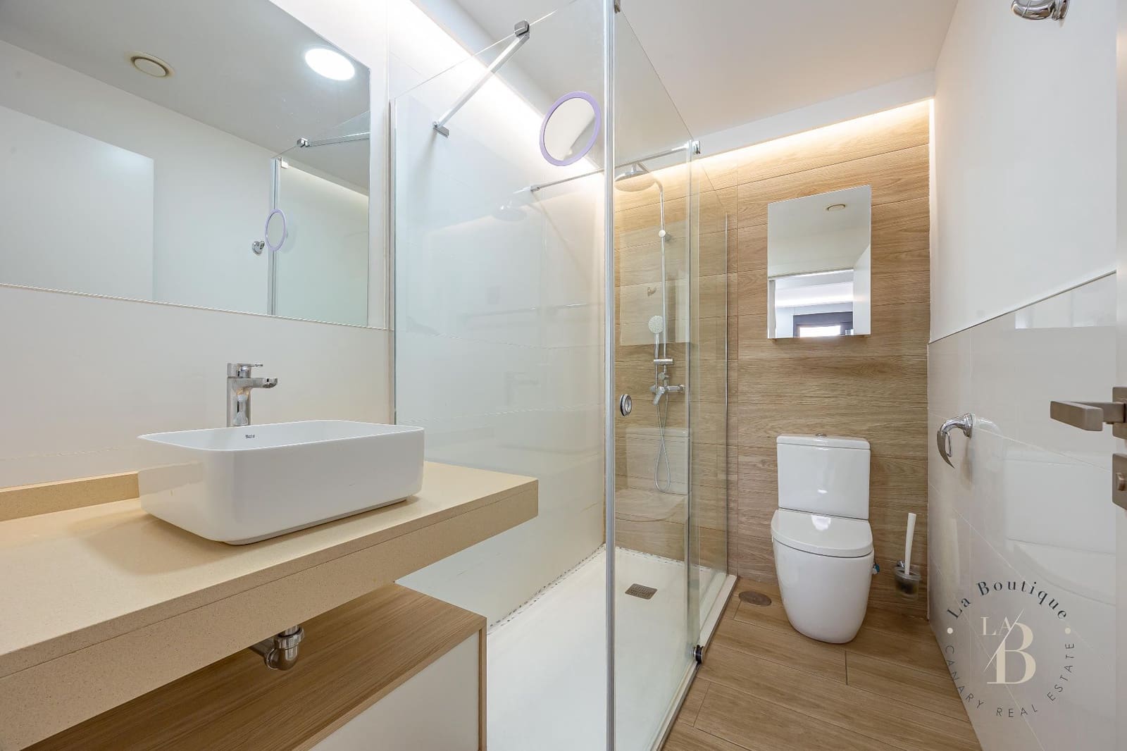 2 soverom Leilighet til salgs i Las Palmas de Gran Canaria med garasje - € 440 000 (Ref: 9777635)