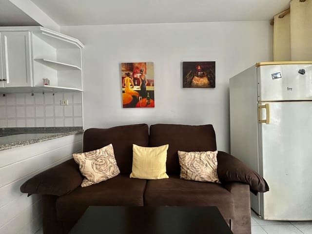 1 soverom Bungalow til leie i Campo Internacional, San Bartolomé de Tirajana med svømmebasseng - € 1 000 (Ref: 9798625)