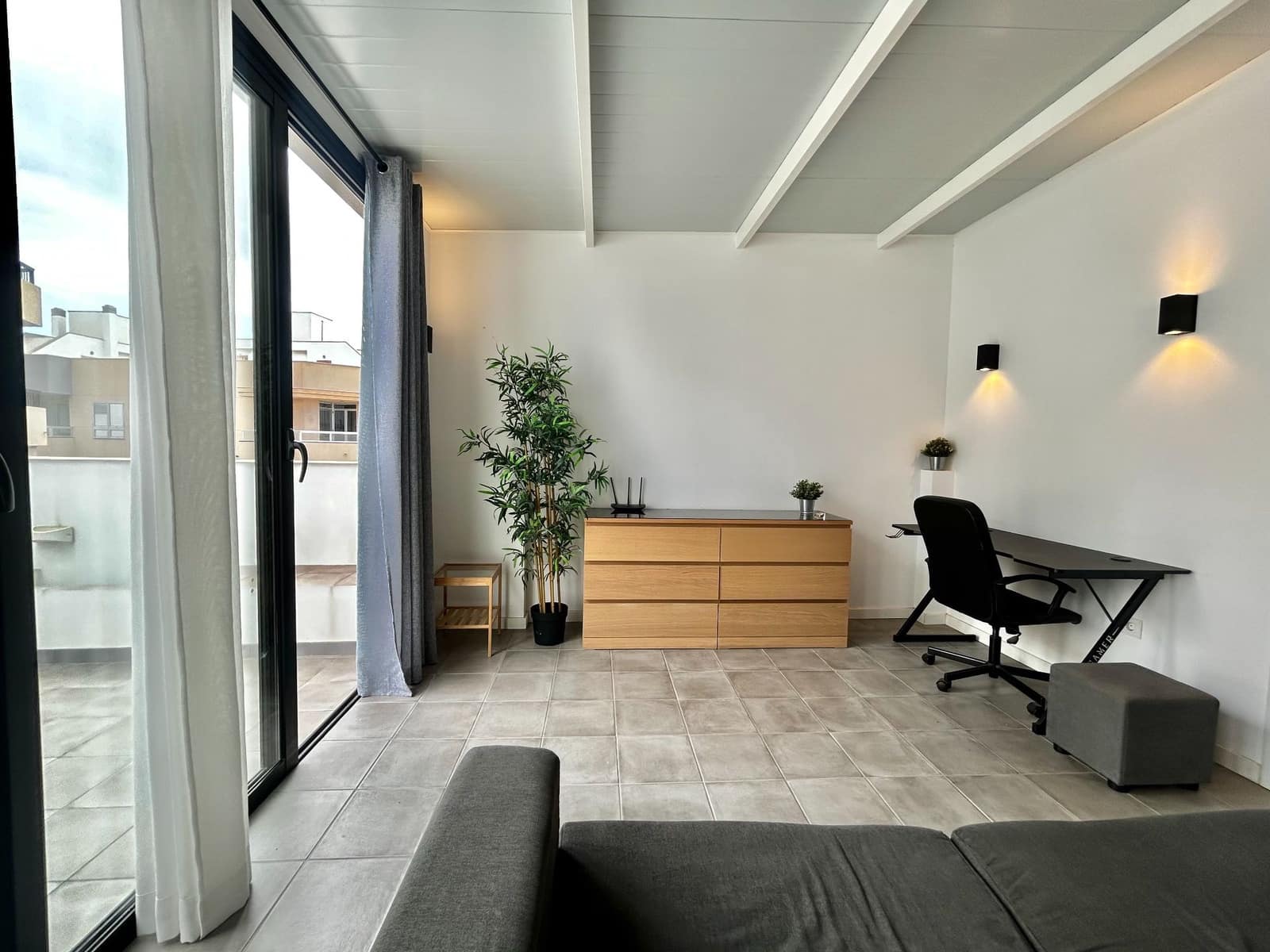 1 camera da letto Attico da affittare in Arinaga - 950 € (Rif: 9798626)