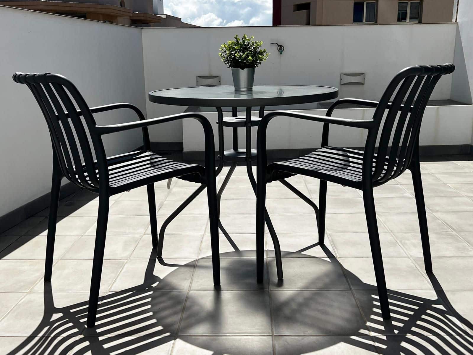 1 slaapkamer Penthouse te huur in Arinaga - € 950 (Ref: 9798626)