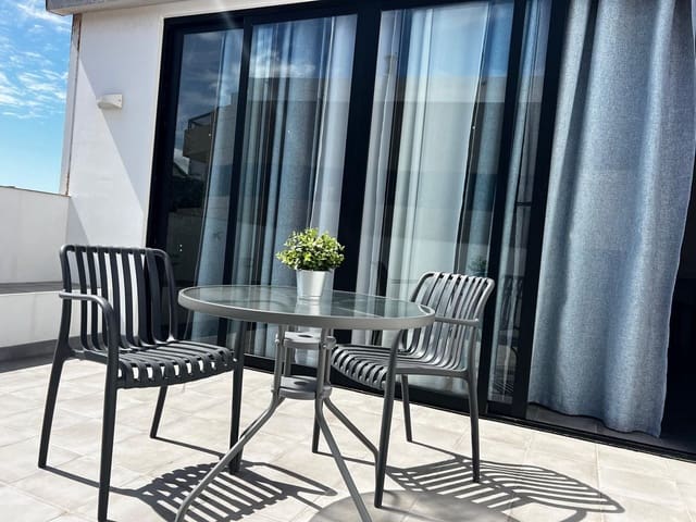 Ático de 1 habitación en Arinaga, Agüimes en alquiler - 950 € (Ref: 9798626)