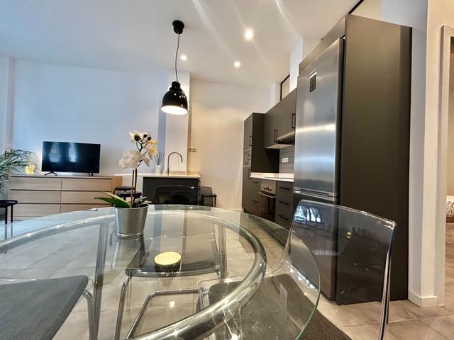 2 slaapkamer Appartement te huur in Arinaga, Agüimes - € 1.100 (Ref: 9798627)