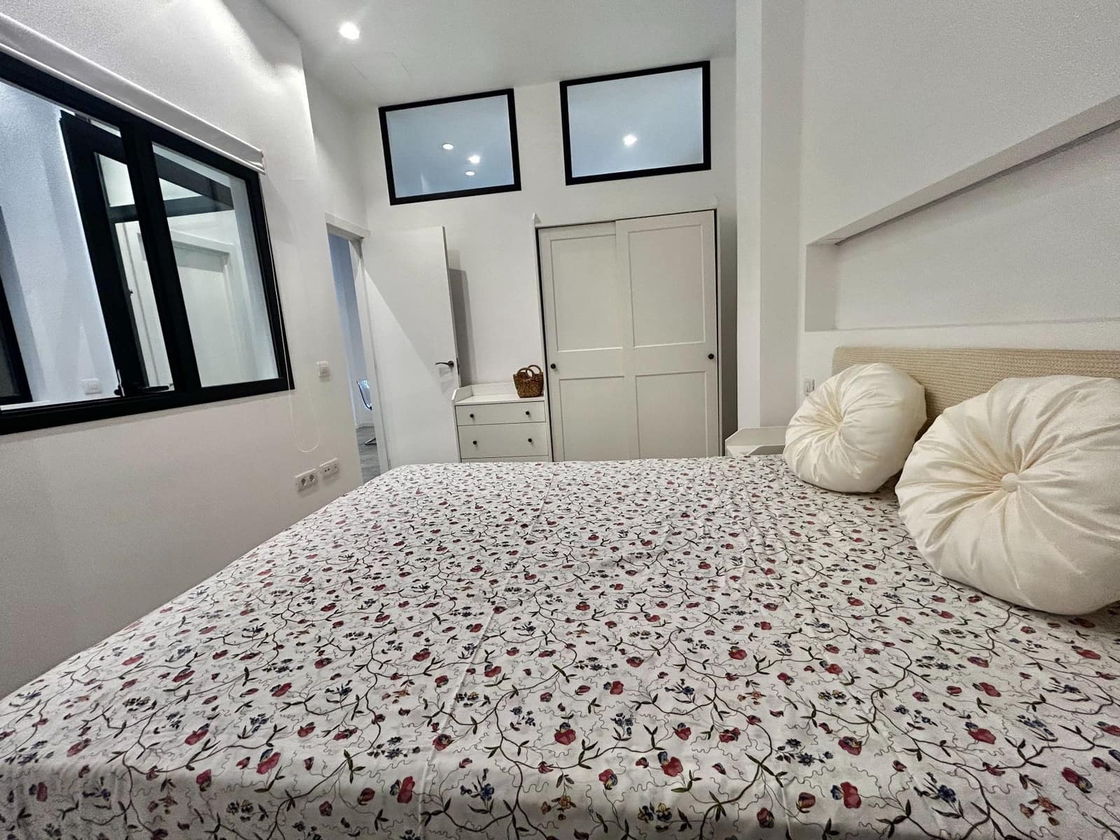 2 slaapkamer Appartement te huur in Arinaga - € 1.100 (Ref: 9798627)