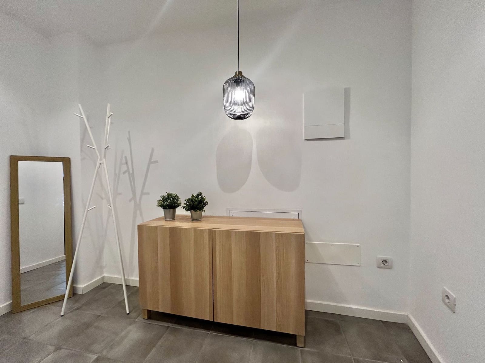 2 slaapkamer Flat te huur in Arinaga - € 1.100 (Ref: 9798628)