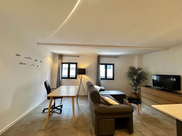 2 slaapkamer Flat te huur in Arinaga, Agüimes - € 1.100 (Ref: 9798628)