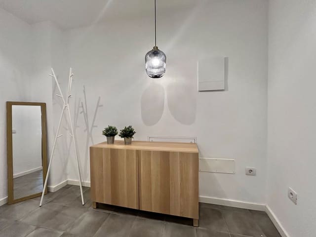 2 slaapkamer Flat te huur in Arinaga, Agüimes - € 1.100 (Ref: 9798628)