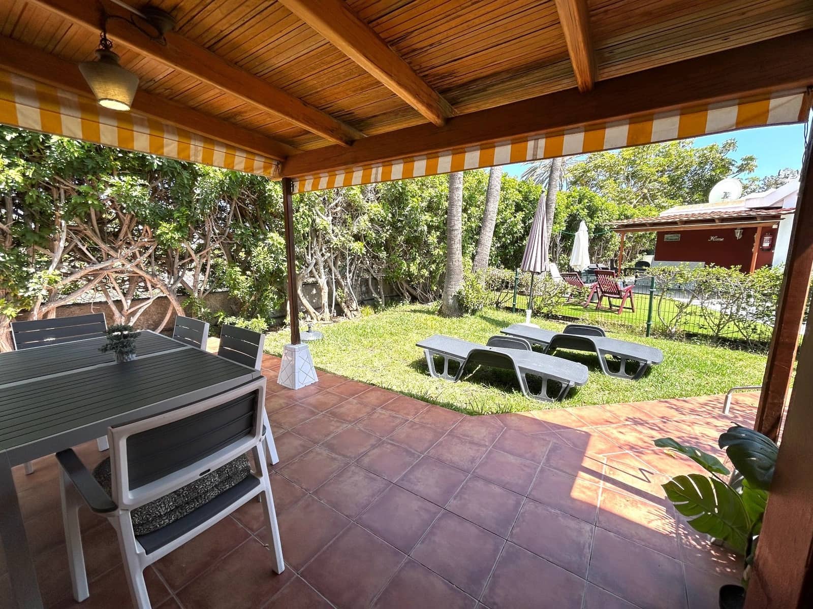1 bedroom Bungalow for sale in Campo Internacional with pool garage - € 380,000 (Ref: 9806059)