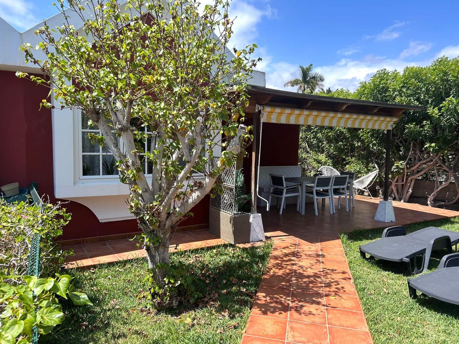 1 bedroom Bungalow for sale in Campo Internacional with pool garage - € 380,000 (Ref: 9806059)