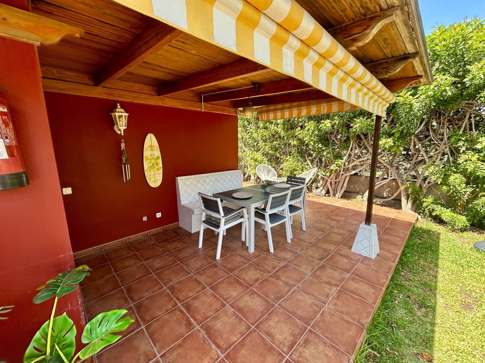1 bedroom Bungalow for sale in Campo Internacional with pool garage - € 380,000 (Ref: 9806059)