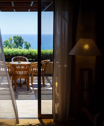 13 bedroom Hotel for sale in Breña Alta - € 2,200,000 (Ref: 9821984)