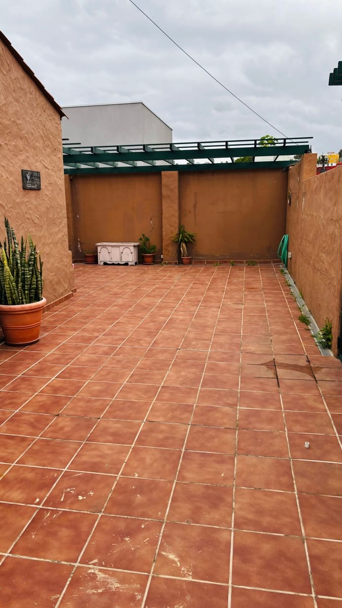 5 soverom Villa til salgs i Las Palmas de Gran Canaria - € 620 000 (Ref: 9828246)