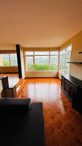 Chalet de 5 habitaciones en Tafira, Las Palmas de Gran Canaria en venta - 620.000 € (Ref: 9828246)