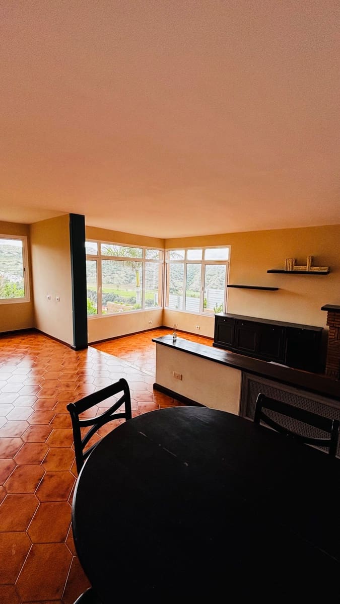 5 soverom Villa til salgs i Las Palmas de Gran Canaria - € 620 000 (Ref: 9828246)