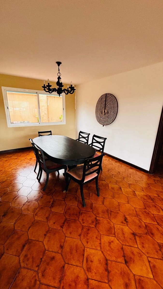 5 soverom Villa til salgs i Las Palmas de Gran Canaria - € 620 000 (Ref: 9828246)