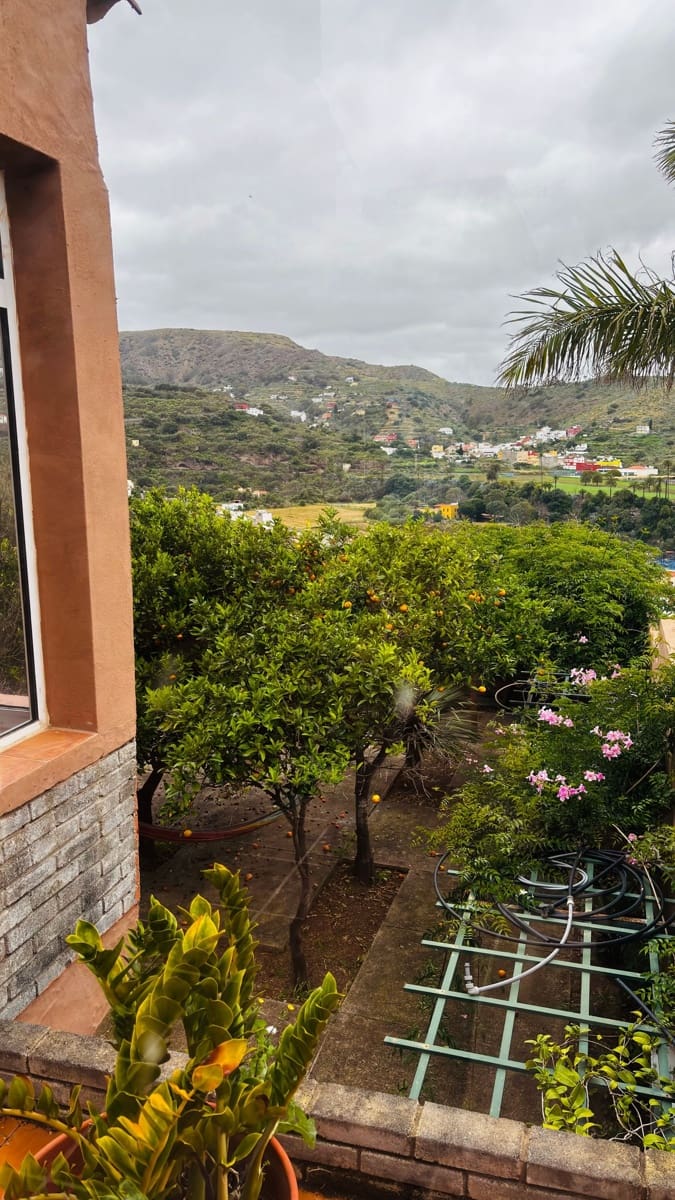 5 soverom Villa til salgs i Las Palmas de Gran Canaria - € 620 000 (Ref: 9828246)