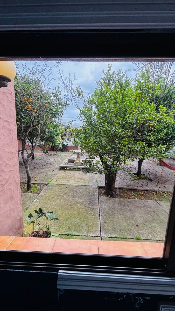 5 soverom Villa til salgs i Las Palmas de Gran Canaria - € 620 000 (Ref: 9828246)
