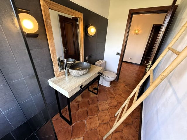 5 soveværelse Villa til salg i Tafira, Las Palmas de Gran Canaria - € 620.000 (Ref: 9828246)
