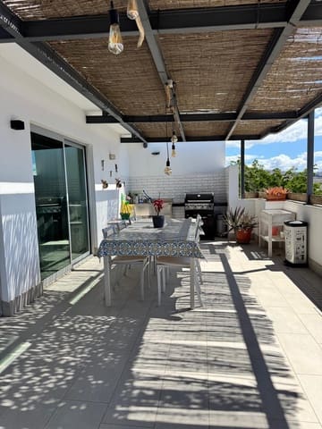 4 bedroom Penthouse for rent in El Tablero, San Bartolomé de Tirajana - € 1,800 (Ref: 9833220)