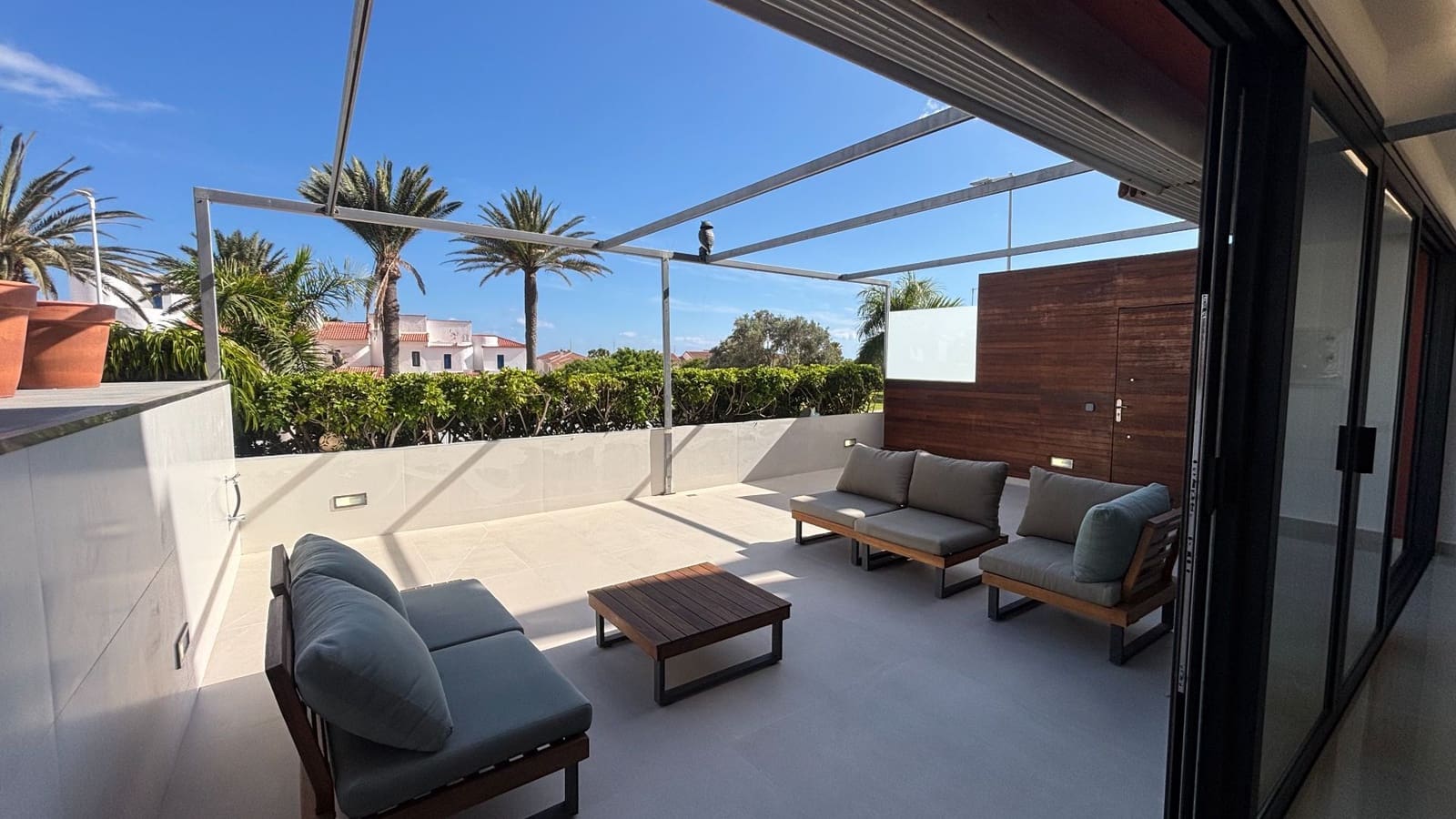 3 bedroom Villa for rent in Pasito Blanco with pool garage - € 3,600 (Ref: 9835162)