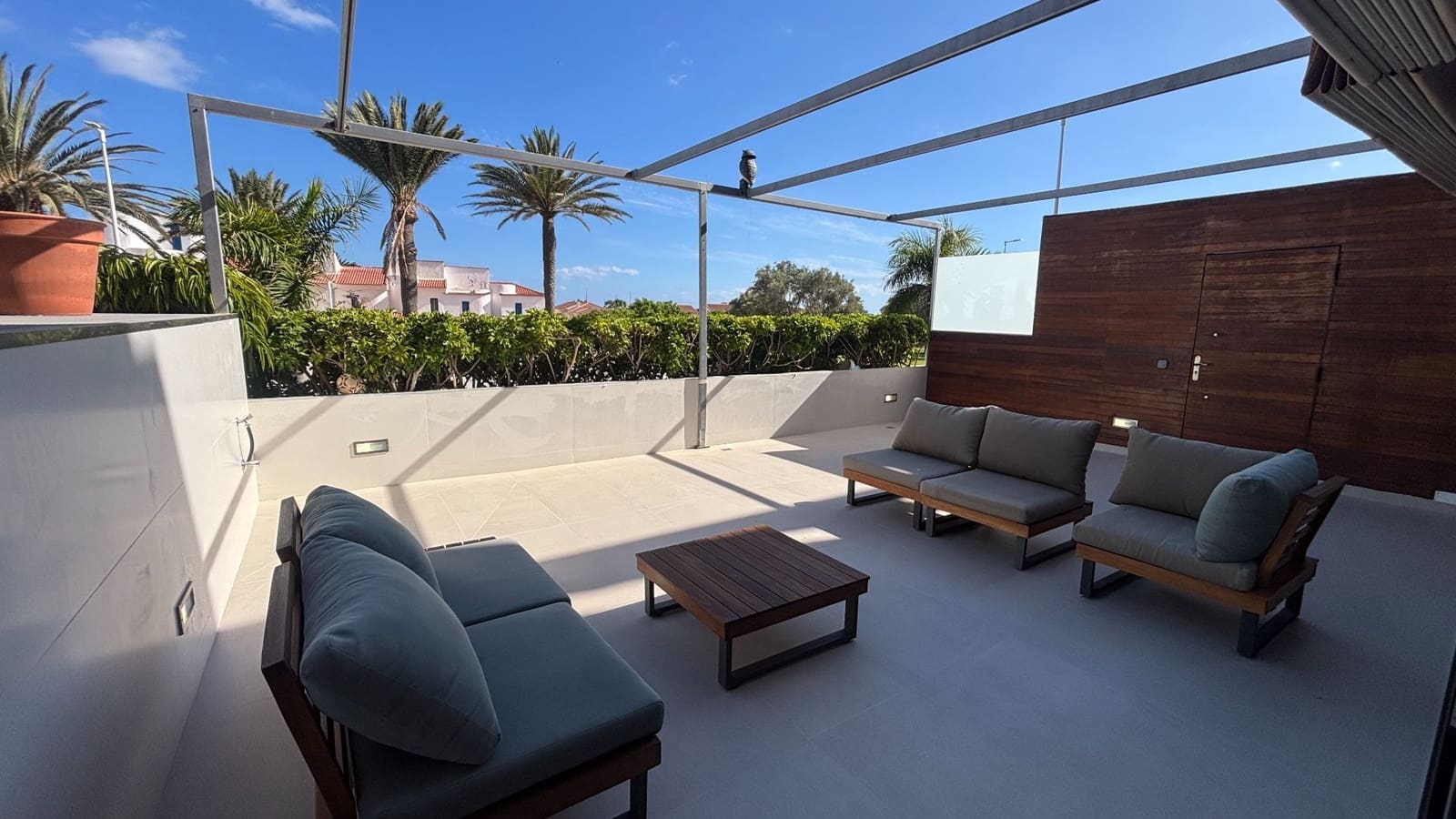 3 bedroom Villa for rent in Pasito Blanco with pool garage - € 3,600 (Ref: 9835162)
