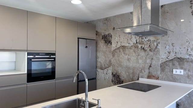 Villa/Maison de 3 chambres à louer à Pasito Blanco, San Bartolomé de Tirajana avec piscine garage - 3 600 € (Ref: 9835162)