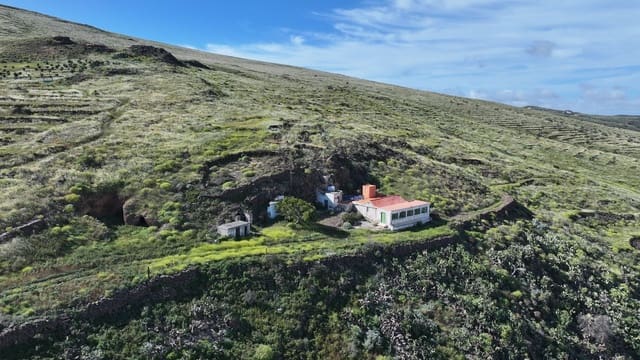 Finca/Country House for sale in Agüimes - € 3,400,000 (Ref: 9835163)
