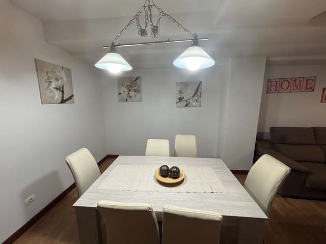 3 soverom Hus til salgs i Arucas med garasje - € 350 000 (Ref: 9856325)