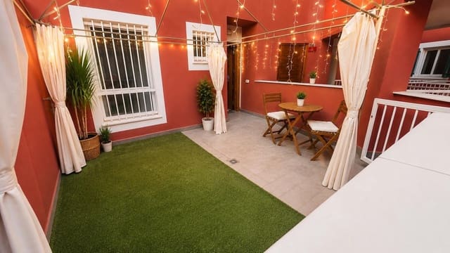 3 soverom Hus til salgs i Arucas med garasje - € 335 000 (Ref: 9856325)