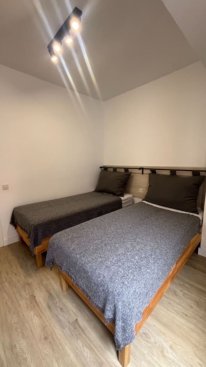 2 bedroom Flat for rent in Las Palmas de Gran Canaria with garage - € 1,300 (Ref: 9859061)