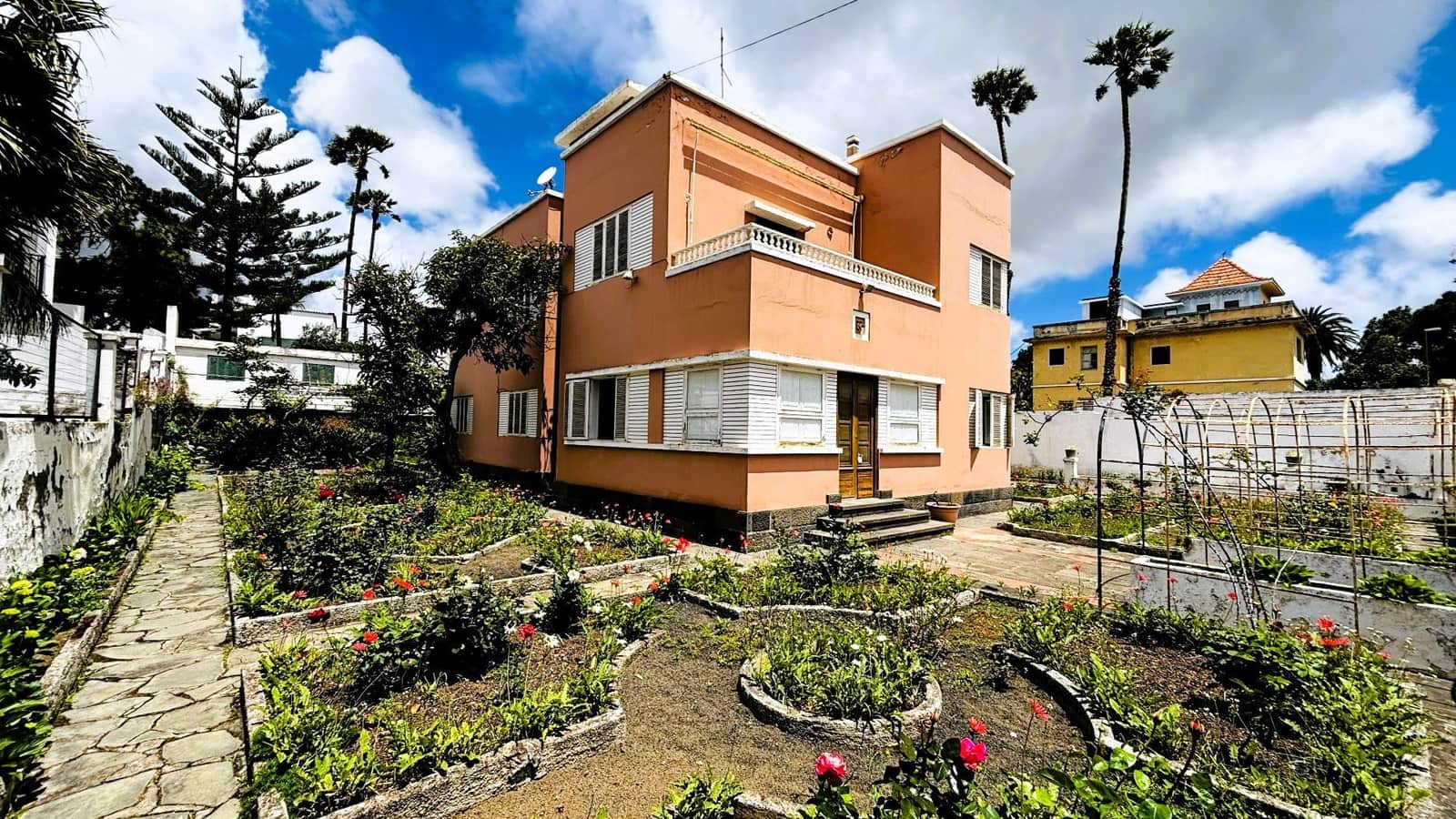 8 camera da letto Villa in vendita in Las Palmas de Gran Canaria con garage - 635.000 € (Rif: 9859062)