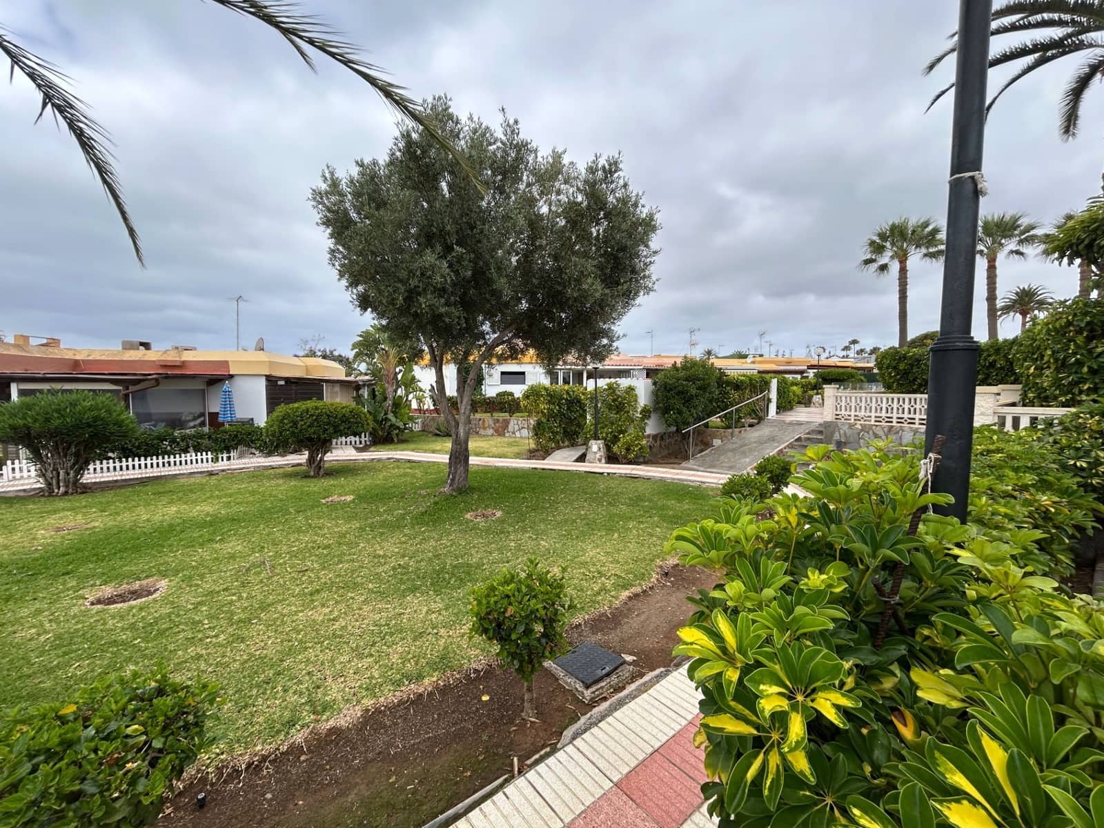 2 bedroom Bungalow for rent in Playa del Ingles with pool - € 1,250 (Ref: 9864006)