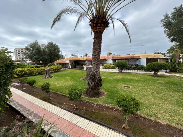2 camera da letto Bungalow da affittare in Playa del Inglés, San Bartolomé de Tirajana con piscina - 1.250 € (Rif: 9864006)