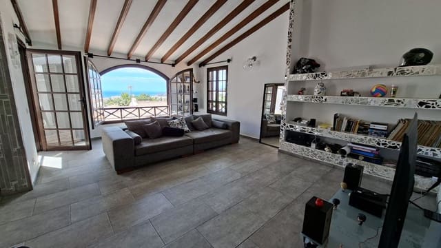 4 soverom Villa til salgs i Costa Adeje, Adeje med svømmebasseng - € 830 000 (Ref: 9875643)