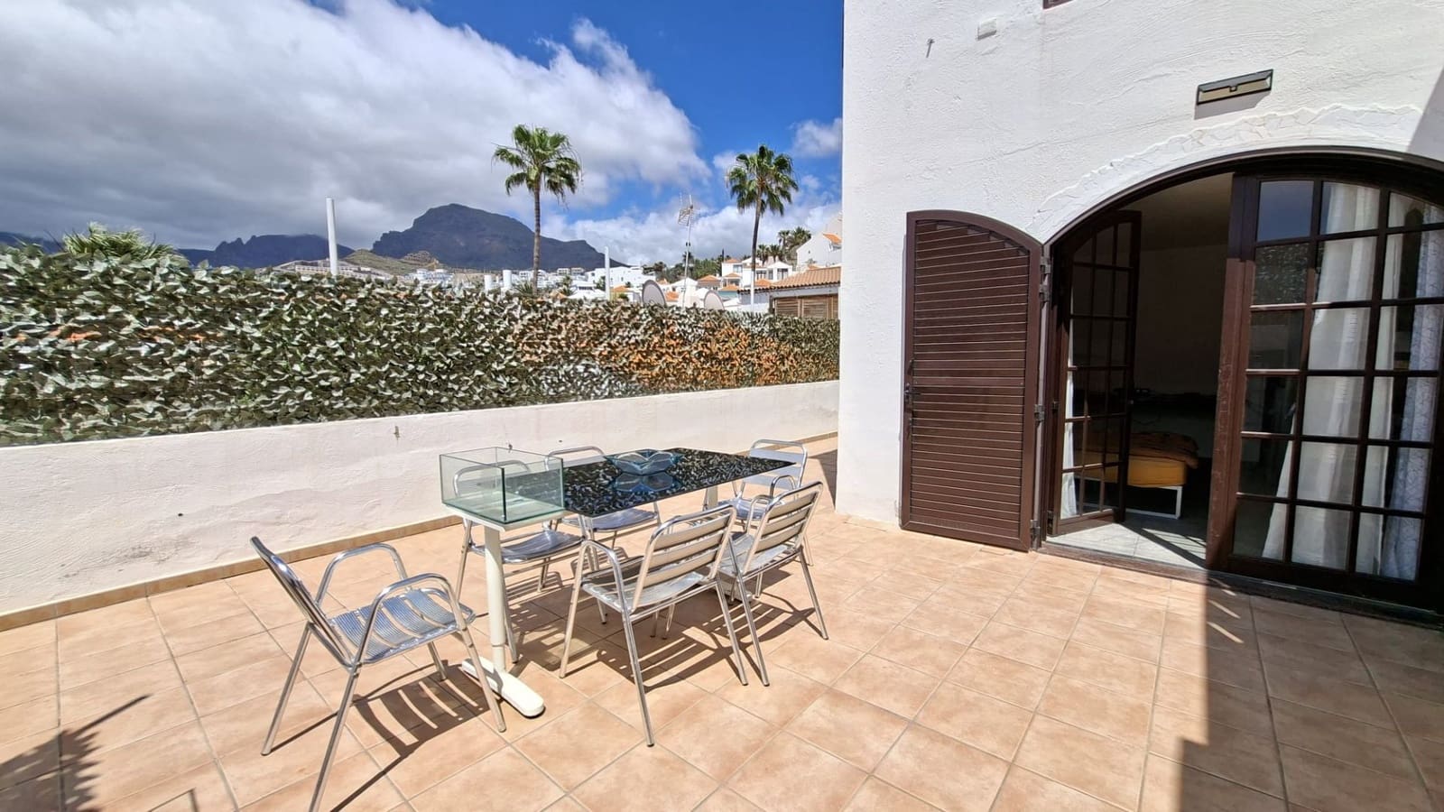 4 chambre Villa/Maison à vendre à Costa Adeje avec piscine - 830 000 € (Ref: 9875643)