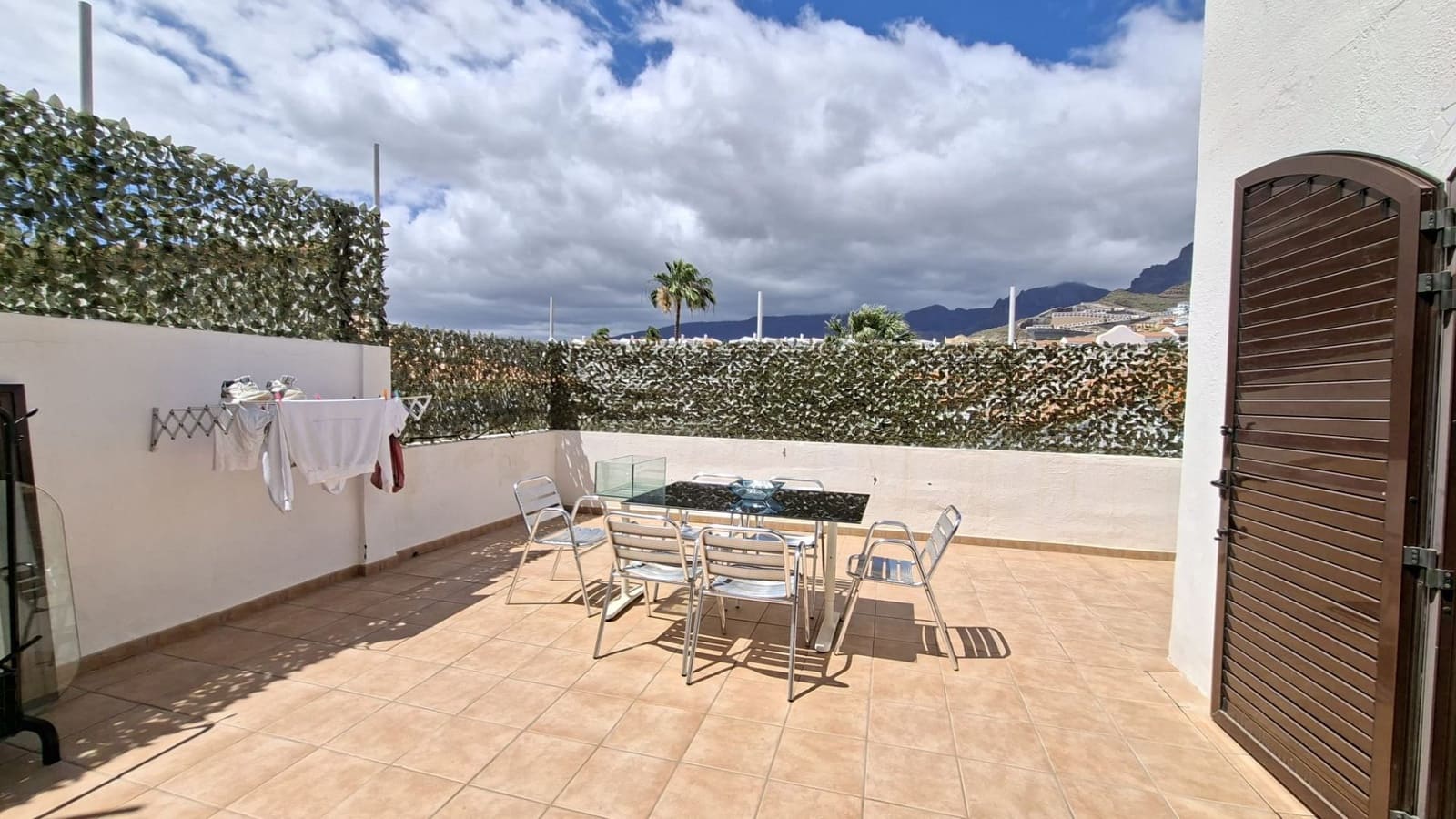 4 chambre Villa/Maison à vendre à Costa Adeje avec piscine - 830 000 € (Ref: 9875643)