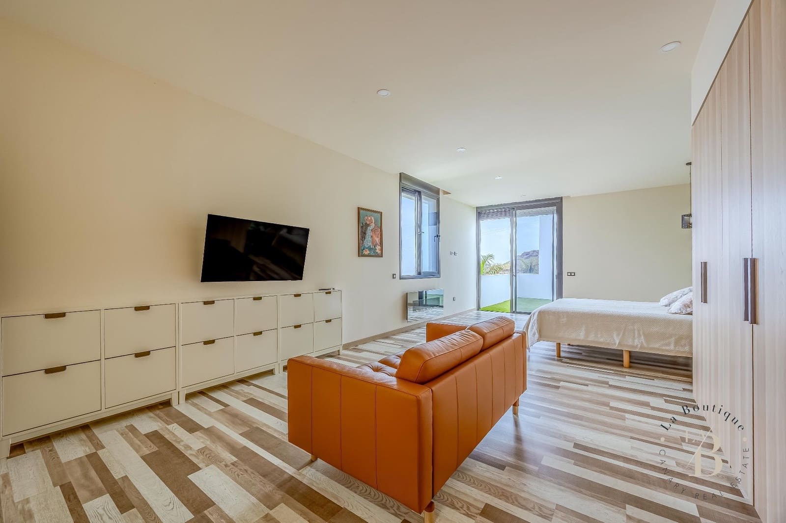 4 soverom Villa til leie i Monte Leon med svømmebasseng garasje - € 3 000 (Ref: 9880550)