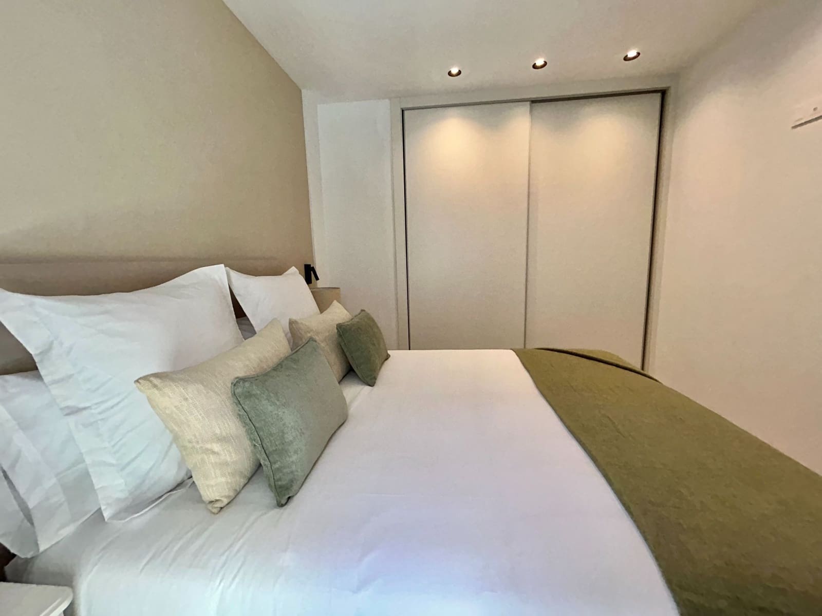 Appartement de 2 chambres à louer à Arguineguin avec garage - 1 690 € (Ref: 9883999)